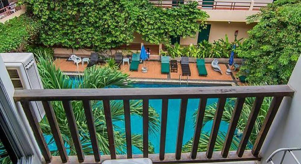 สุทัศน์ คอร์ท 4 Hotel Pattaya ภายนอก รูปภาพ