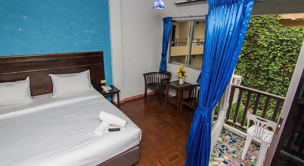 สุทัศน์ คอร์ท 4 Hotel Pattaya ภายนอก รูปภาพ